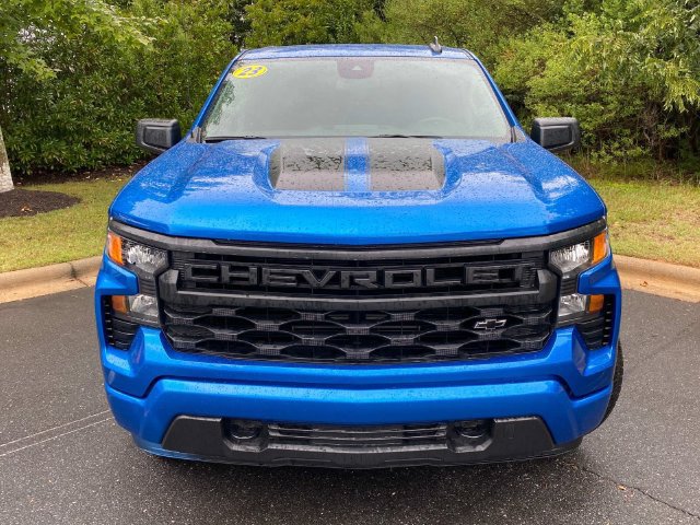 Used 2023 Chevrolet Silverado 1500 Custom w/ Rally Edition AWD/4WD image 2