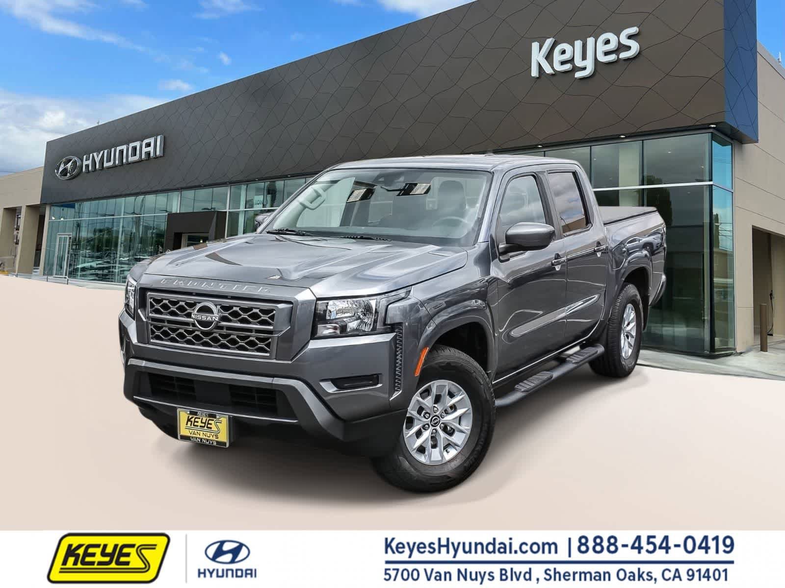 Used 2024 Nissan Frontier SV RWD image 1