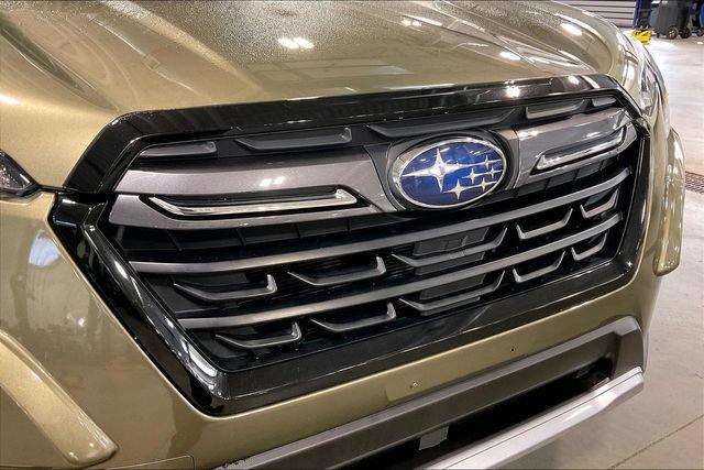 Used 2023 Subaru Forester Touring AWD/4WD image 30