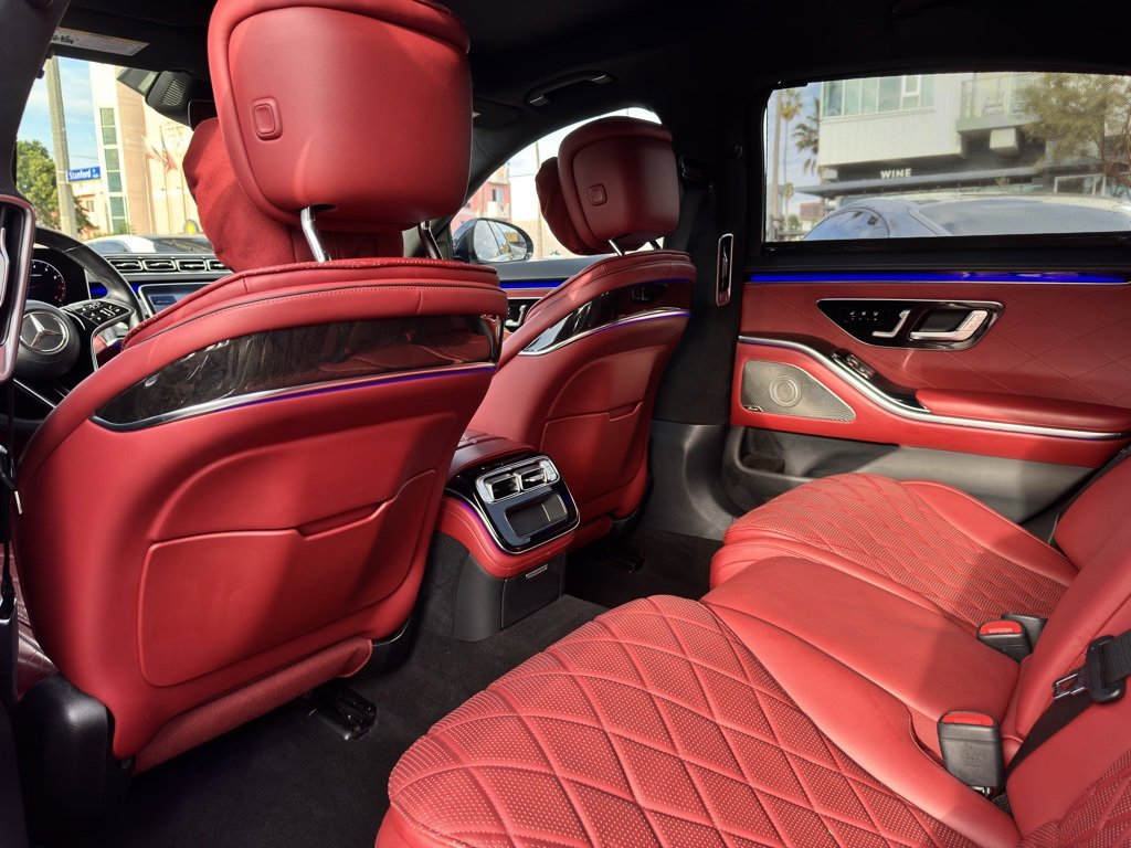 Used 2021 Mercedes-Benz S 580 4MATIC Sedan image 40