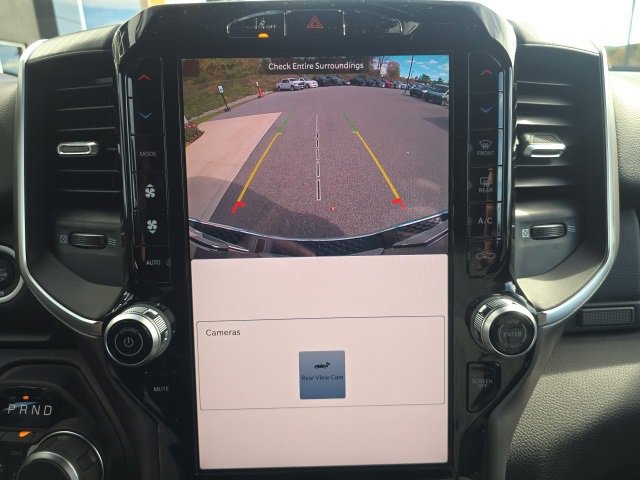 New 2026 RAM 1500 4x4 Crew Cab image 22