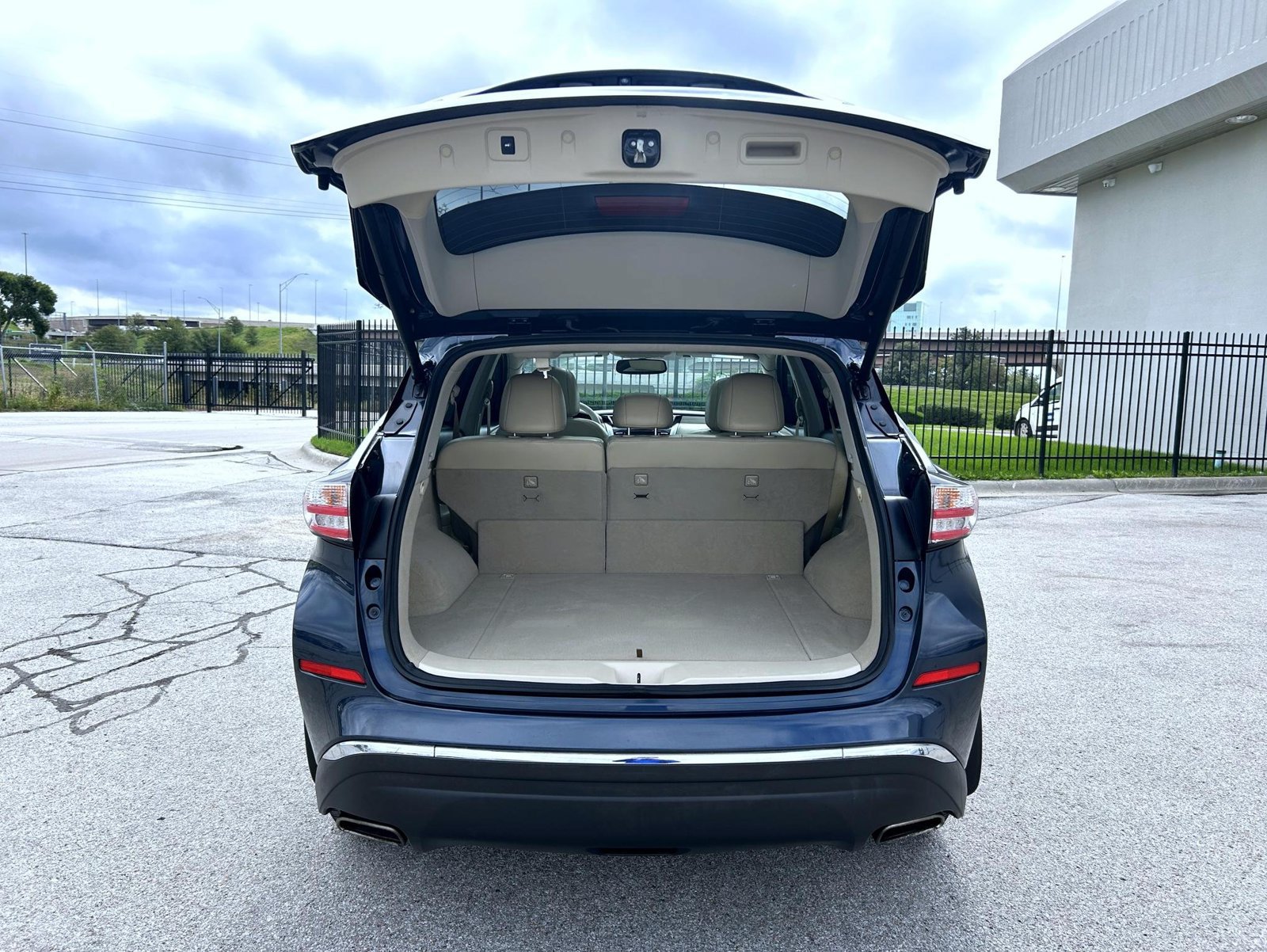 Used 2015 Nissan Murano SL w/ SL Technology Package AWD/4WD image 22