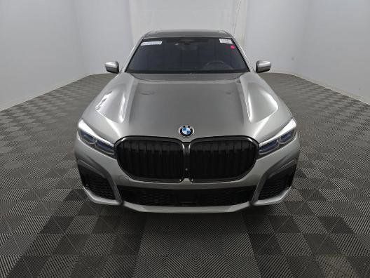 Used 2020 BMW M760i xDrive image 3