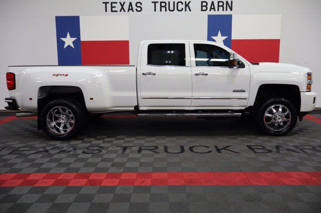 Used 2017 Chevrolet Silverado 3500 High Country w/ Duramax Plus Package AWD/4WD image 13