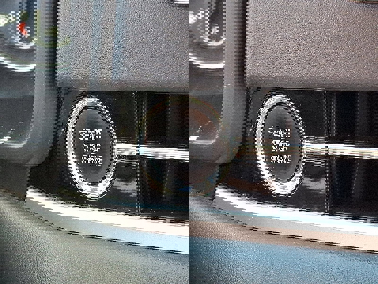 Used 2023 Mitsubishi Outlander SE image 23