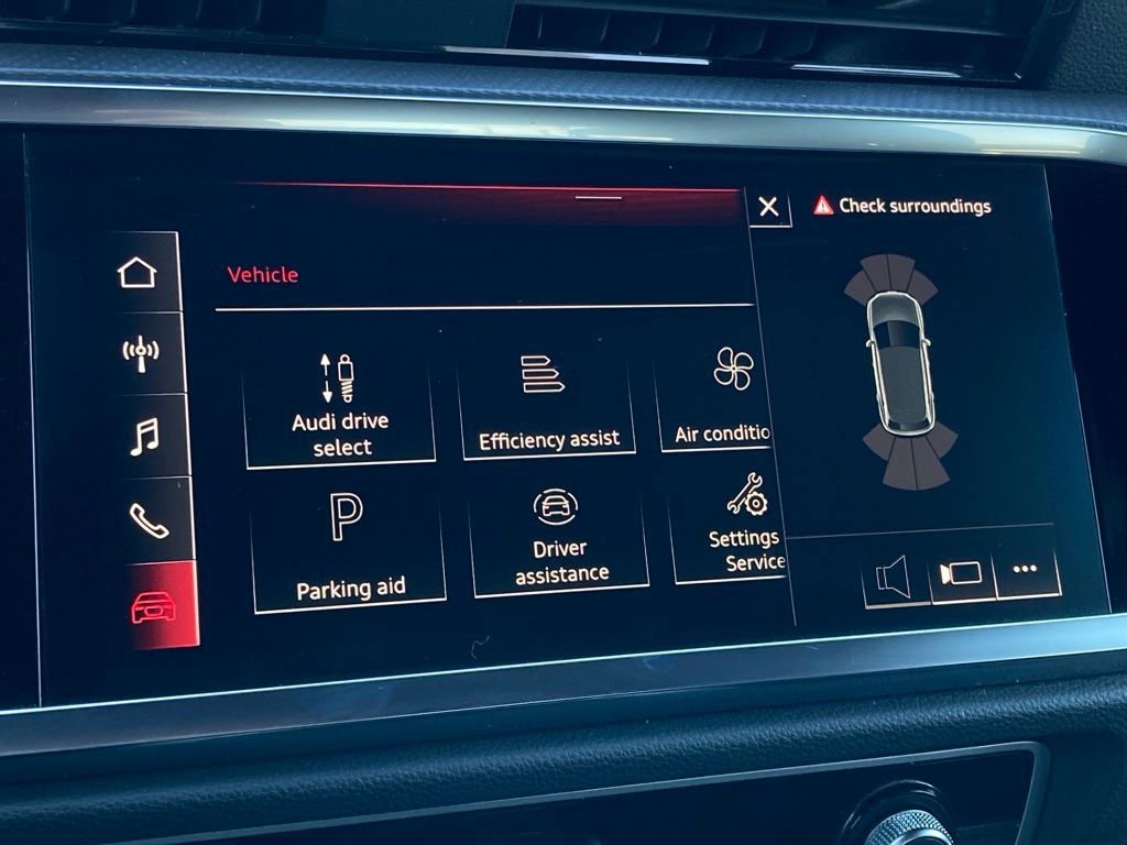 Used 2024 Audi Q3 2.0T Premium AWD/4WD image 24