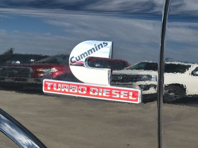 Used 2024 RAM 3500 Limited w/ Safety Group image 17