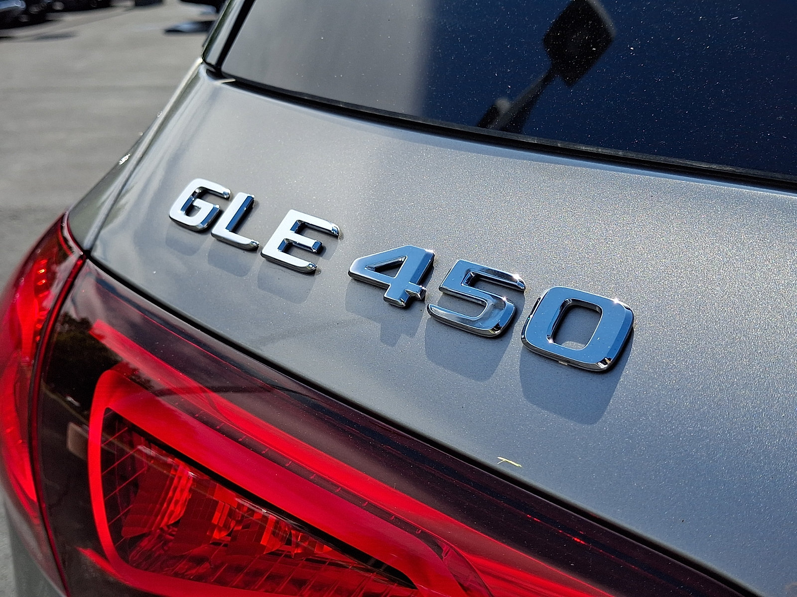 Used 2020 Mercedes-Benz GLE 450 4MATIC image 32