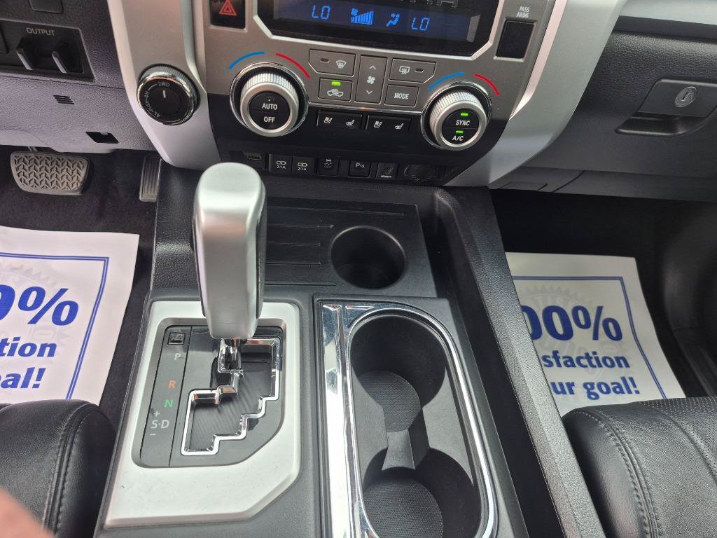 Used 2021 Toyota Tundra Platinum AWD/4WD image 22