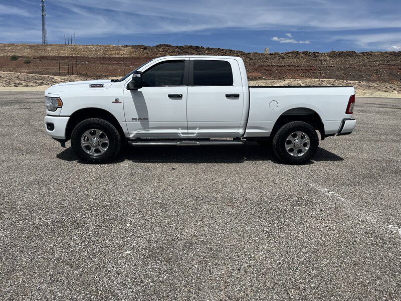 Used 2024 RAM 2500 Big Horn w/ Off Road Package AWD/4WD image 5