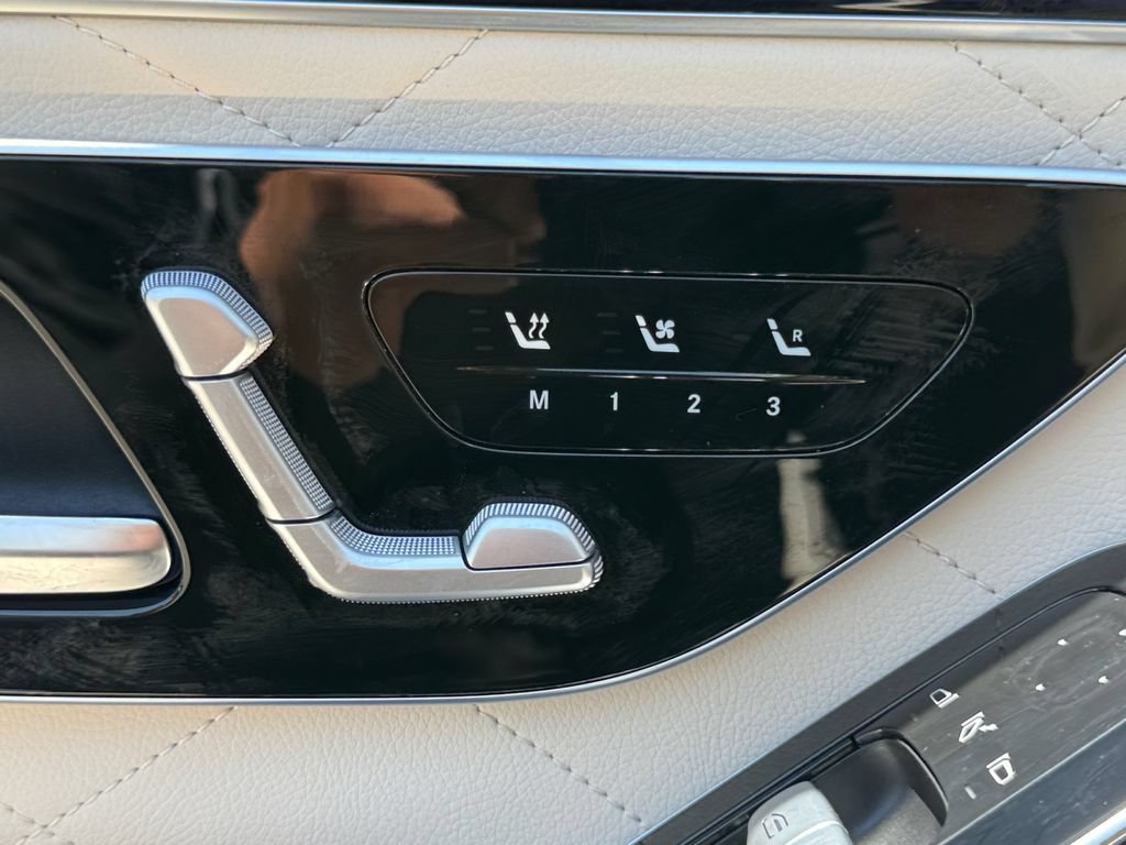 Used 2023 Mercedes-Benz S 580 4MATIC Sedan image 10
