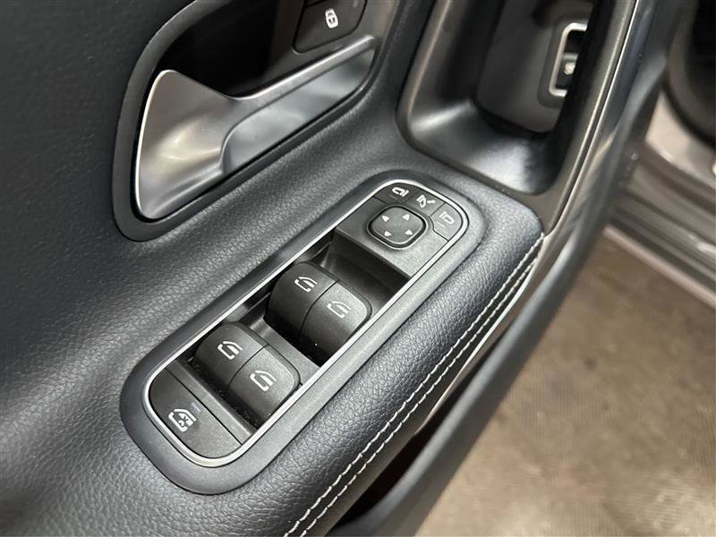 Used 2020 Mercedes-Benz CLA 250 4MATIC image 28