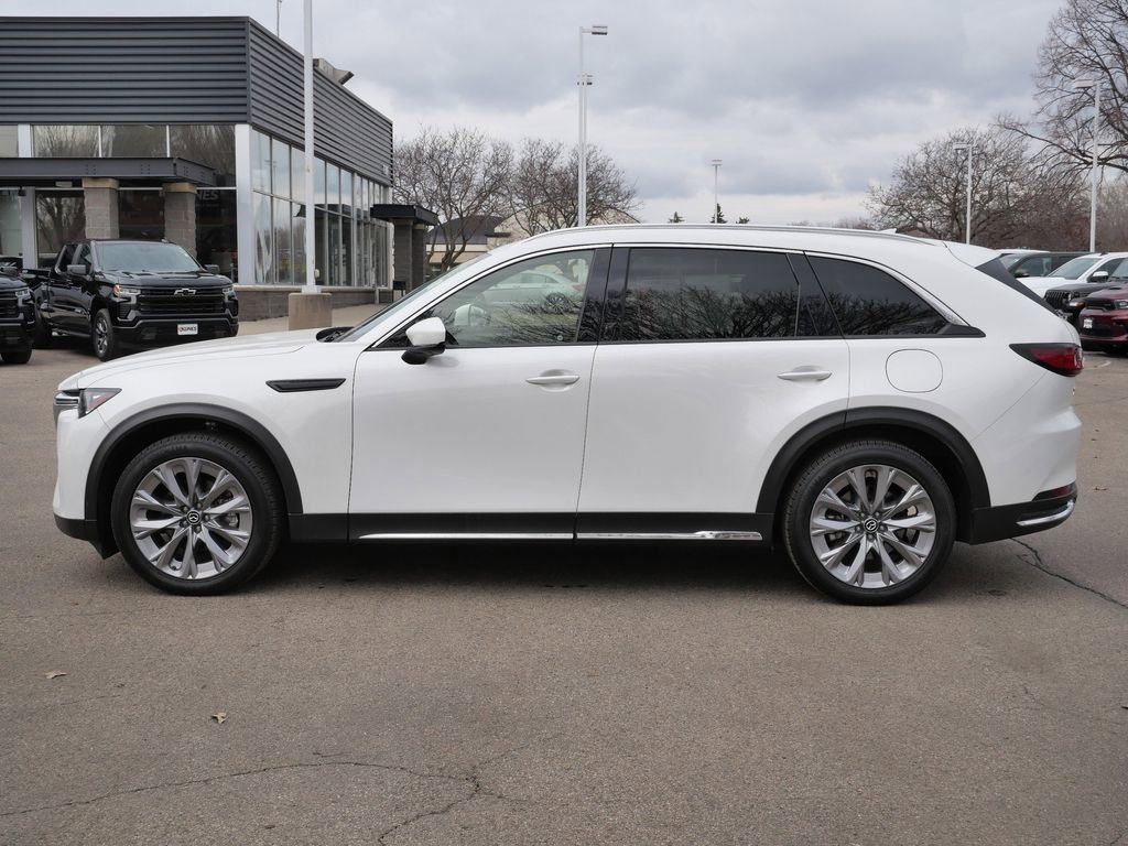 Used 2024 MAZDA CX-90 3.3 Turbo w/ Premium Plus Pkg image 6