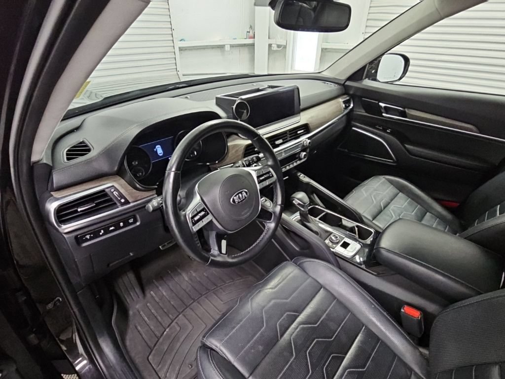 Used 2020 Kia Telluride SX w/ SX Prestige Package AWD/4WD image 12