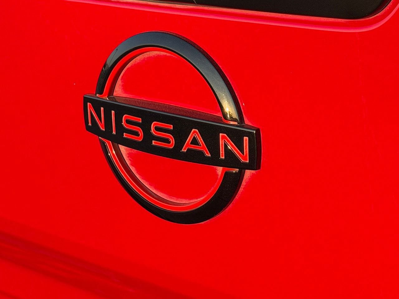 Certified 2024 Nissan Frontier PRO-4X w/ Pro Convenience Package AWD/4WD image 8