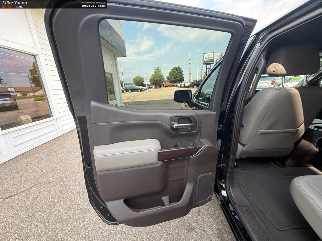 Used 2019 GMC Sierra 1500 SLT w/ SLT Premium Plus Package AWD/4WD image 19