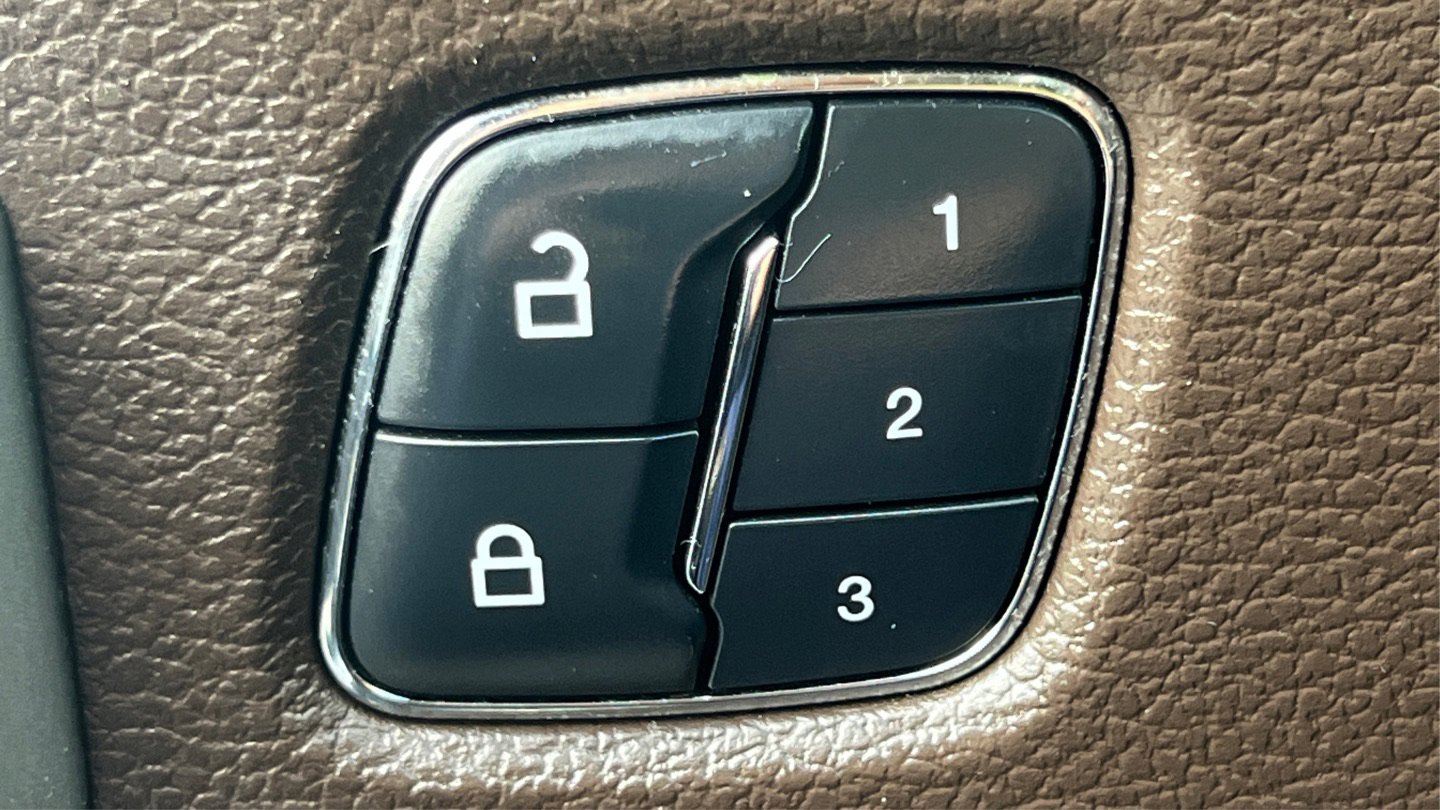 Used 2017 Ford F150 King Ranch w/ Equipment Group 601A Luxury image 48