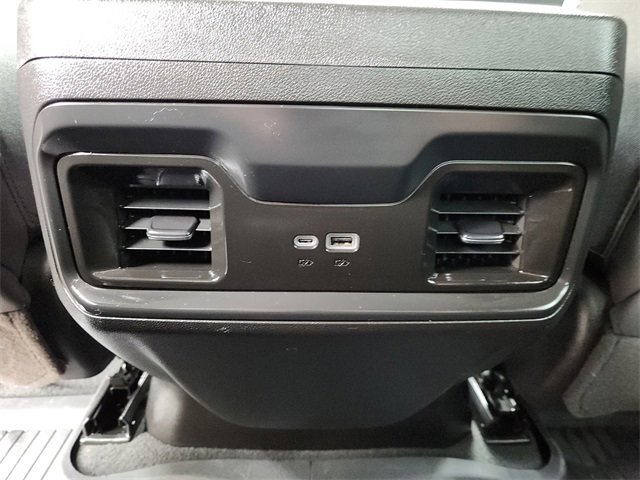 Used 2025 Chevrolet Silverado 2500 LT image 21