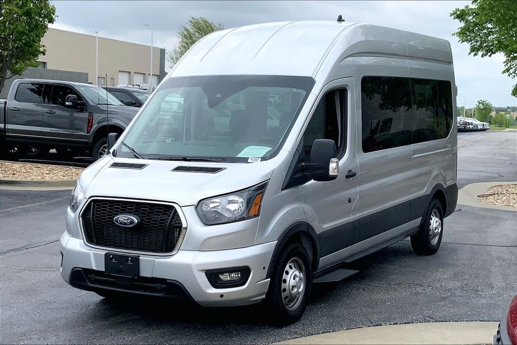 Used 2024 Ford Transit 350 XLT AWD/4WD image 5