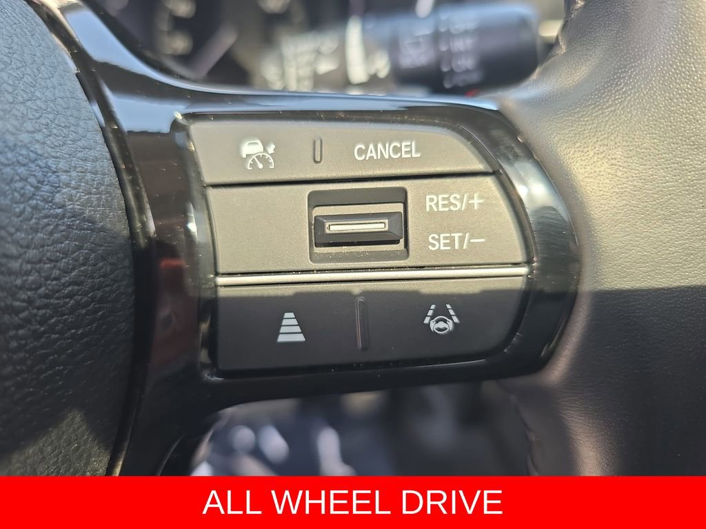 Used 2024 Honda Pilot Touring image 18