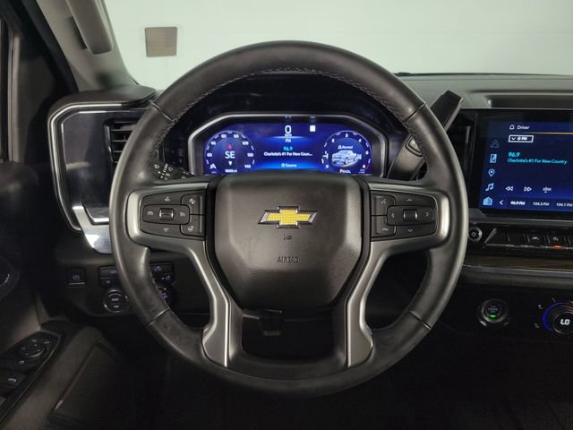 Used 2023 Chevrolet Silverado 1500 LT AWD/4WD image 20