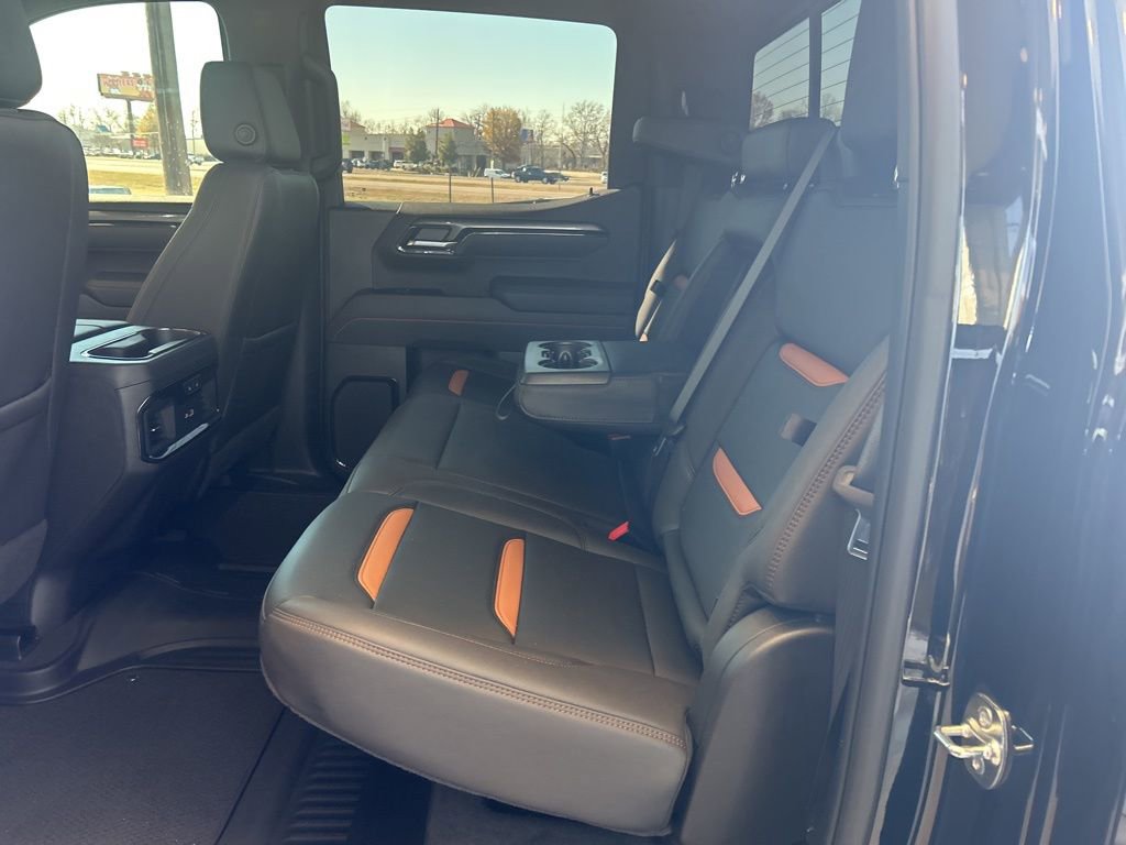 Used 2025 GMC Sierra 1500 AT4 w/ AT4 Premium Package image 18