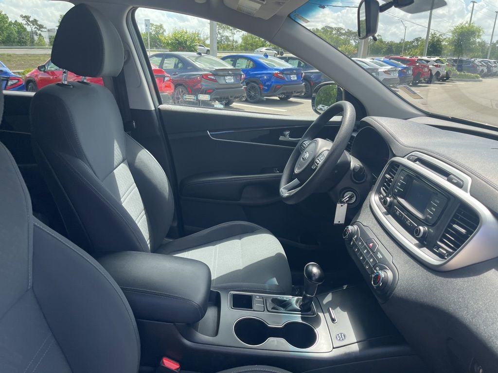 Used 2018 Kia Sorento L image 34
