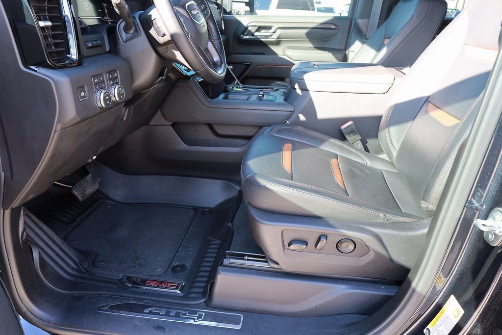 Used 2024 GMC Sierra 3500 AT4 w/ AT4 Premium Plus Package image 11