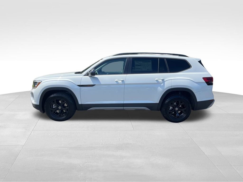 New 2026 Volkswagen Atlas Peak Edition image 4