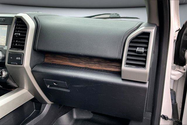 Used 2018 Ford F150 Lariat w/ Equipment Group 502A Luxury image 28