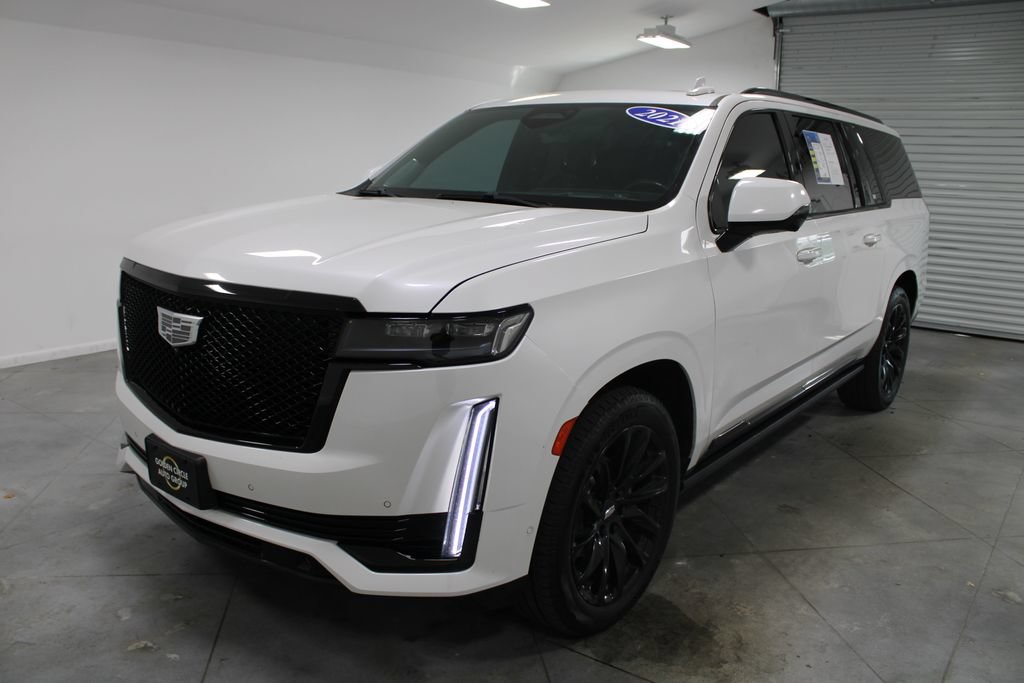 Used 2021 Cadillac Escalade ESV Sport Platinum AWD/4WD image 5