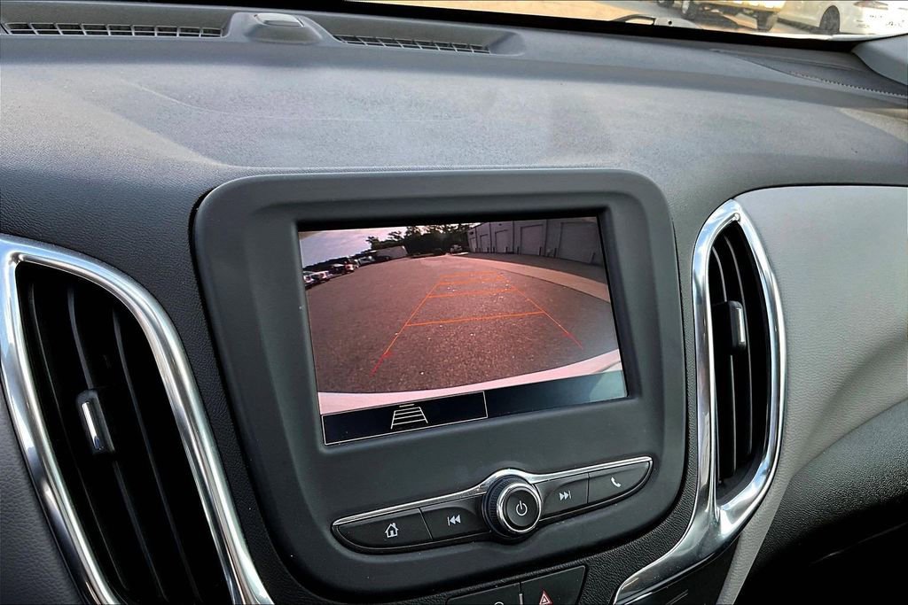 Used 2024 Chevrolet Equinox LT AWD/4WD image 16
