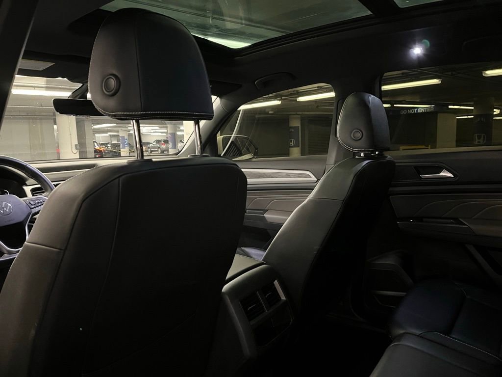 Used 2022 Volkswagen Atlas Cross Sport SE image 23