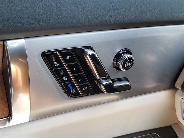 New 2026 Cadillac Vistiq Luxury image 21