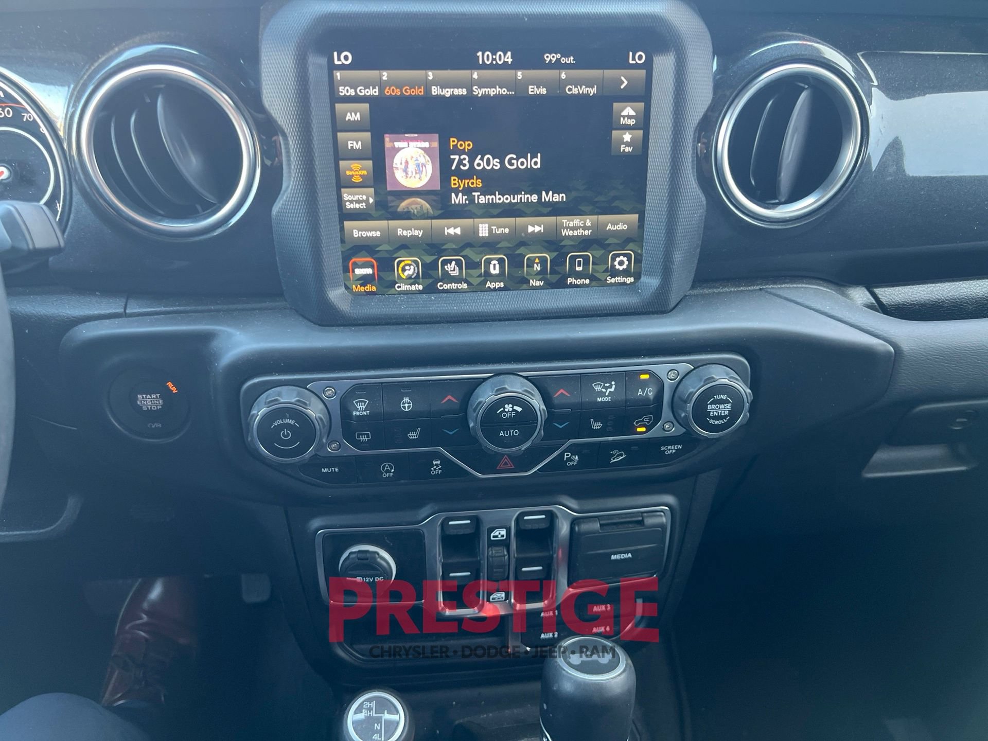 Used 2020 Jeep Wrangler Unlimited Sahara AWD/4WD image 39