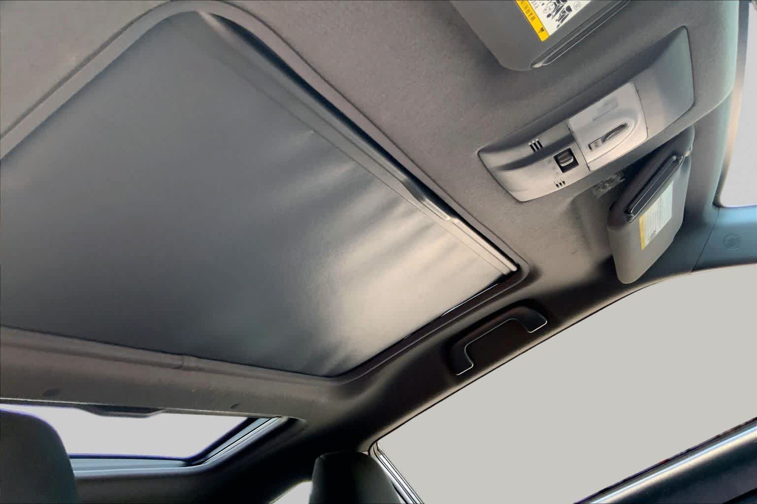 Used 2015 Scion tC FWD image 13