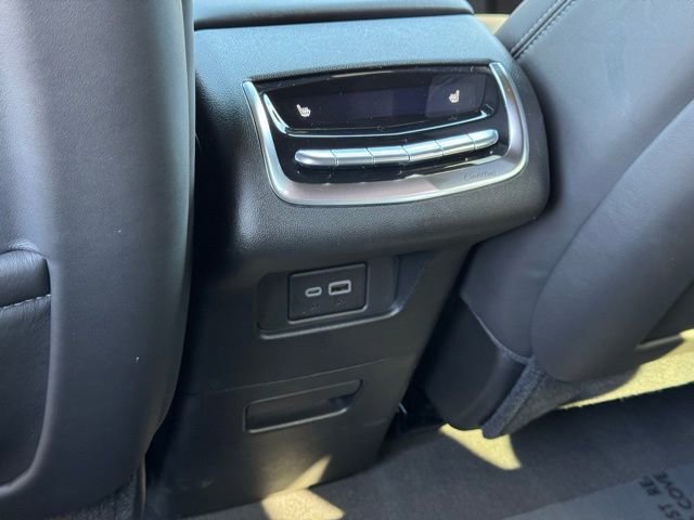 Certified 2024 Cadillac XT6 Premium Luxury w/ Platinum Package image 36