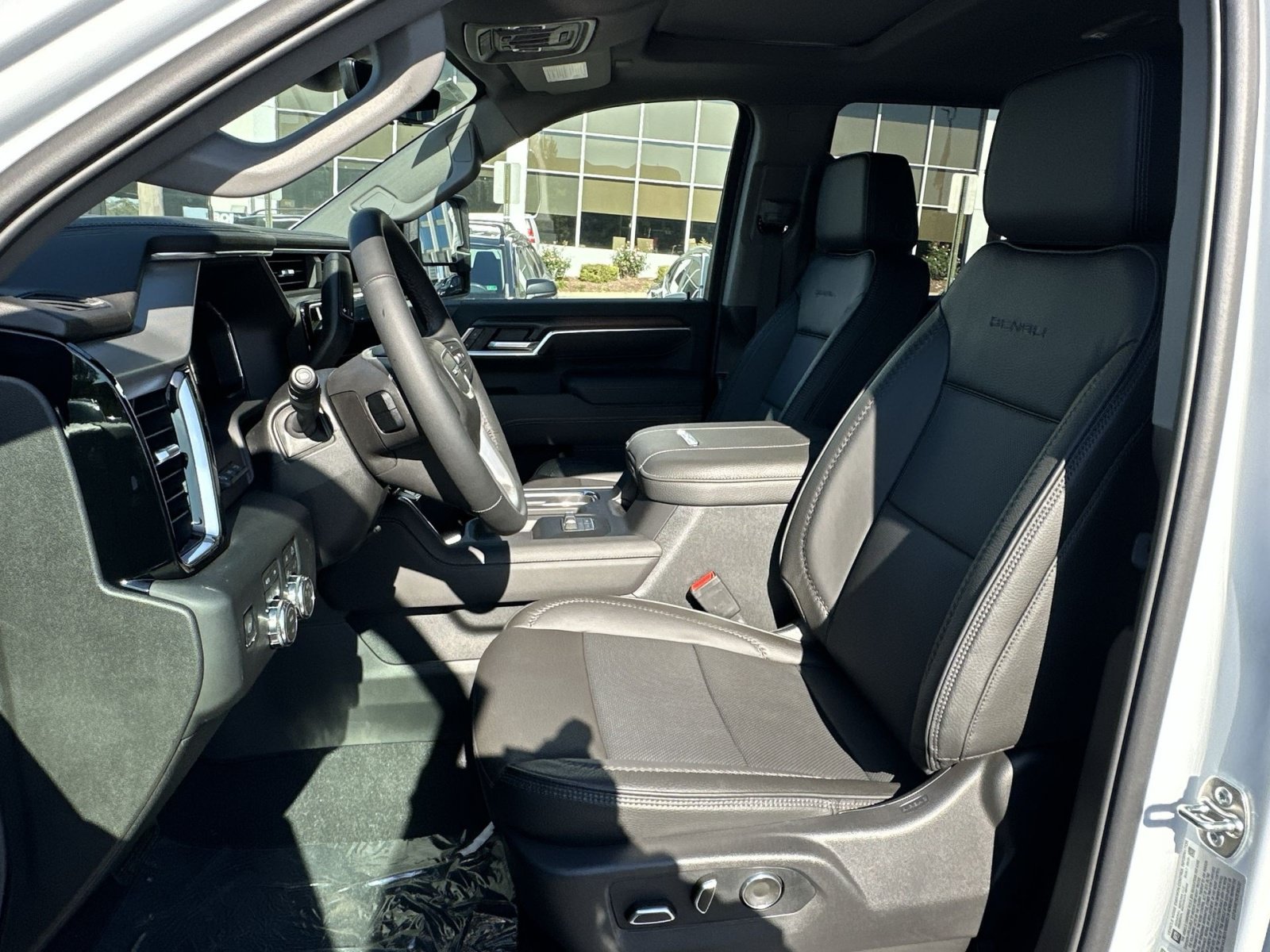 New 2026 GMC Sierra 3500 Denali w/ Denali Reserve Package AWD/4WD image 13
