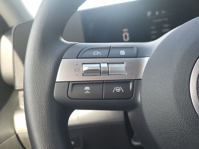 New 2026 Hyundai Kona SE image 19