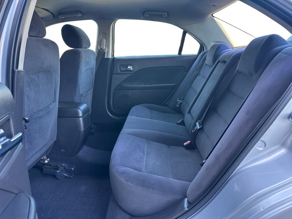Used 2006 Ford Fusion SE image 16