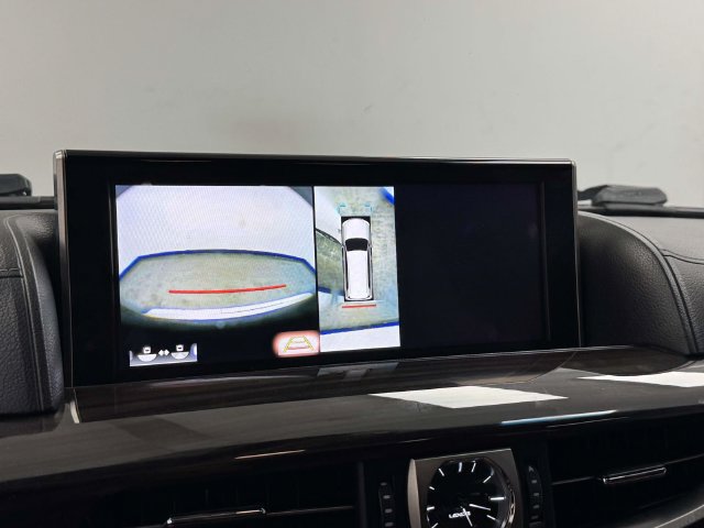 Used 2019 Lexus LX 570 4WD w/ Luxury Package image 48