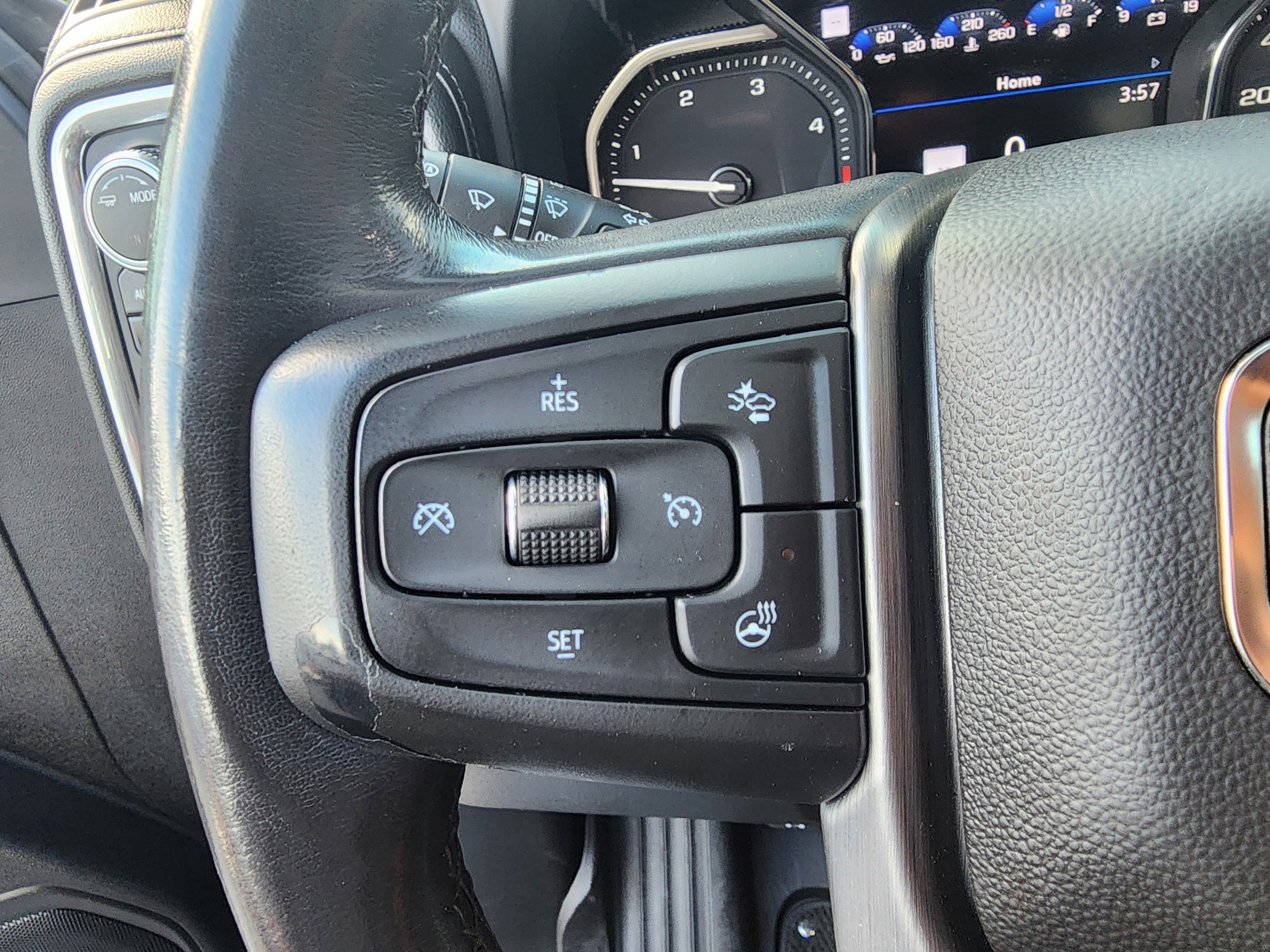 Used 2022 GMC Sierra 3500 Denali image 31