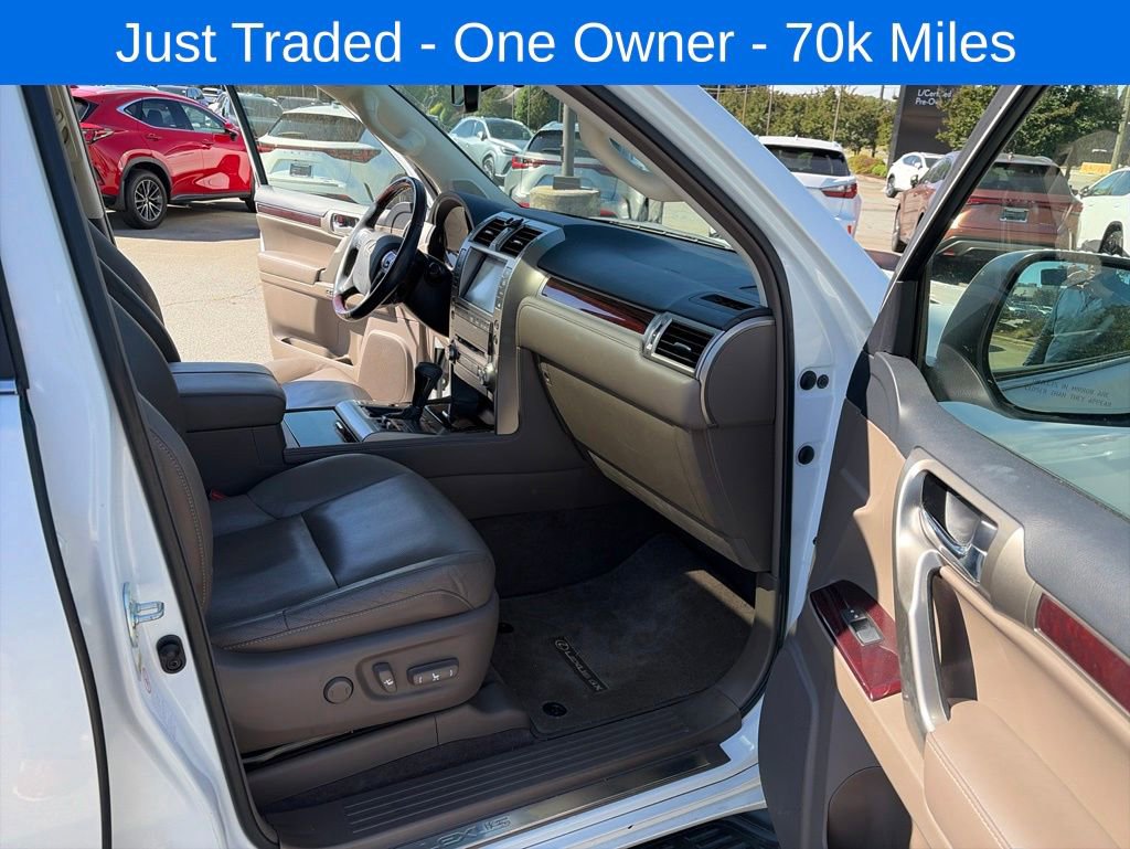 Used 2018 Lexus GX 460 Premium w/ Premium Package AWD/4WD image 14