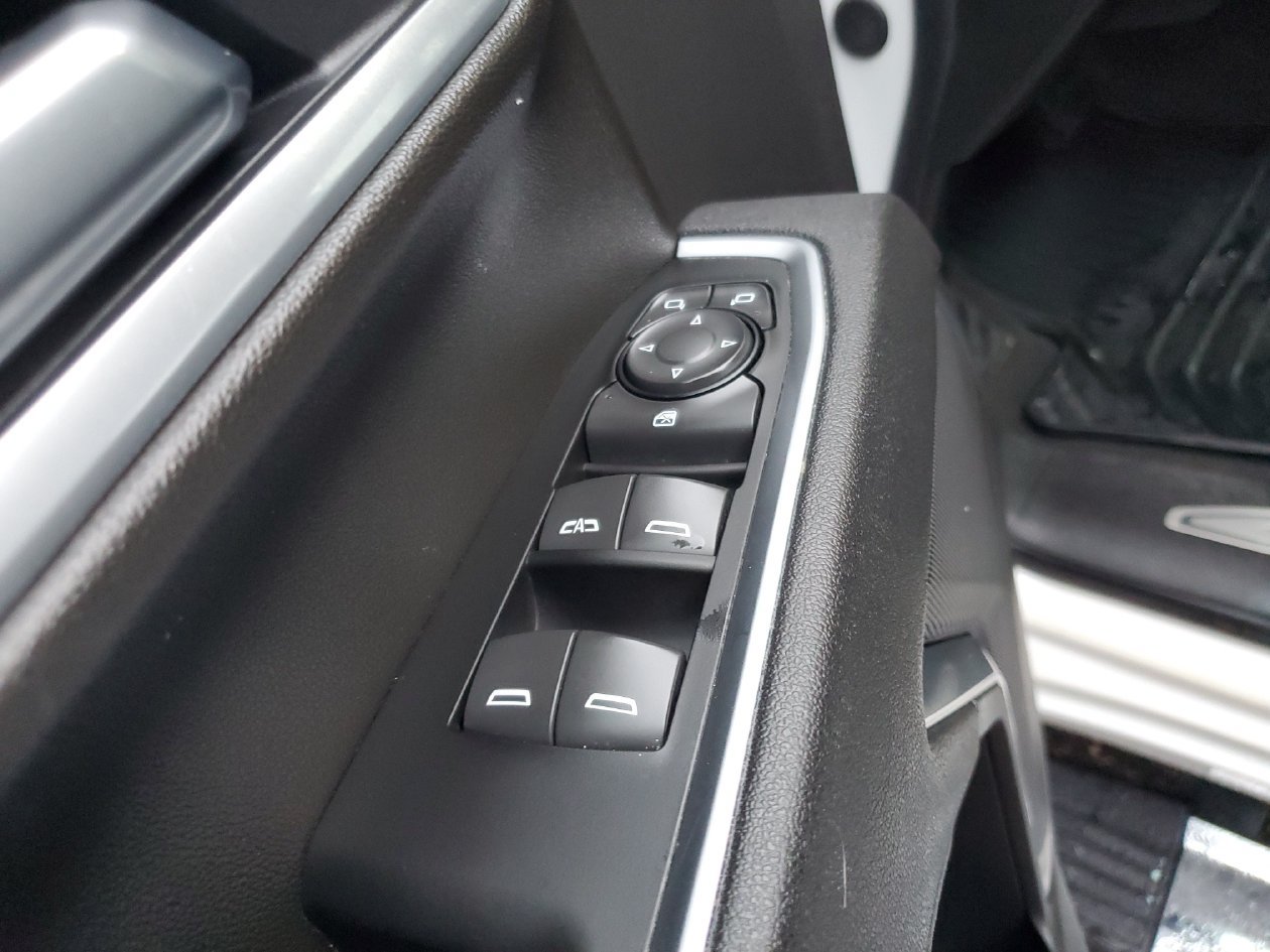 Used 2025 Chevrolet Silverado 2500 LT w/ Convenience Package AWD/4WD image 19