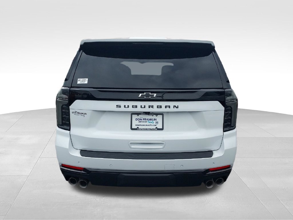 New 2027 Chevrolet Suburban Z71 w/ Z71 Off-Road Package AWD/4WD image 4