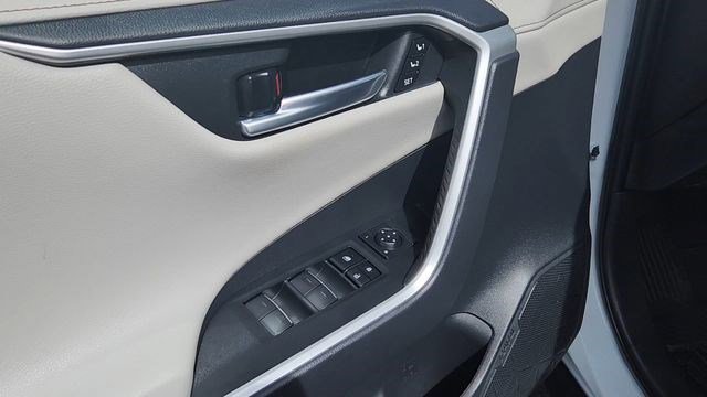 Used 2024 Toyota RAV4 Limited w/ Weather Package image 7