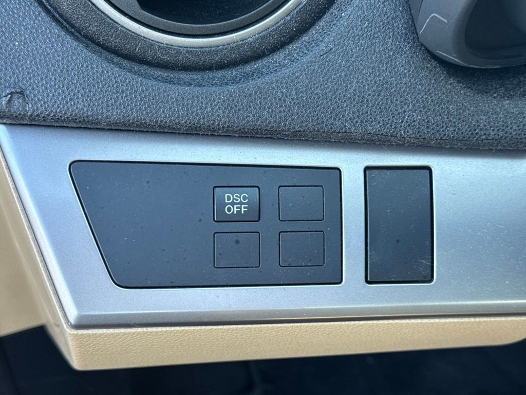 Used 2010 MAZDA MAZDA3 i Touring image 25