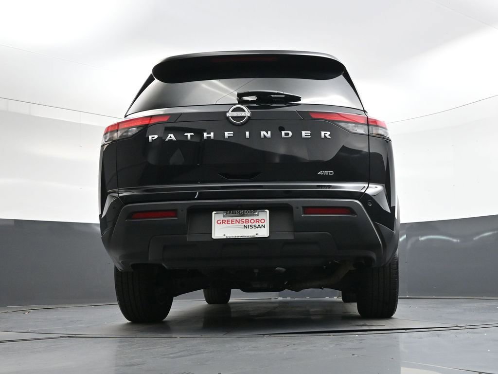 Used 2025 Nissan Pathfinder SV image 37