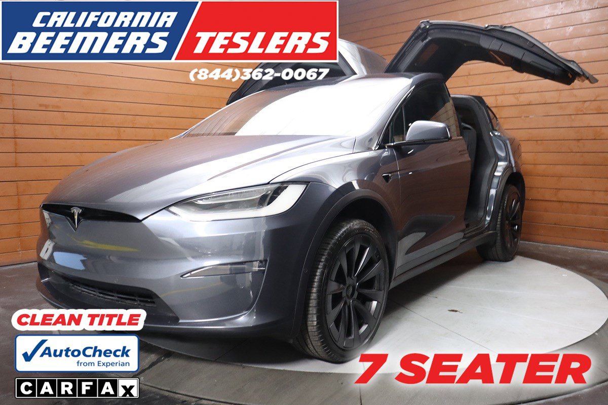 Used 2022 Tesla Model X image 1