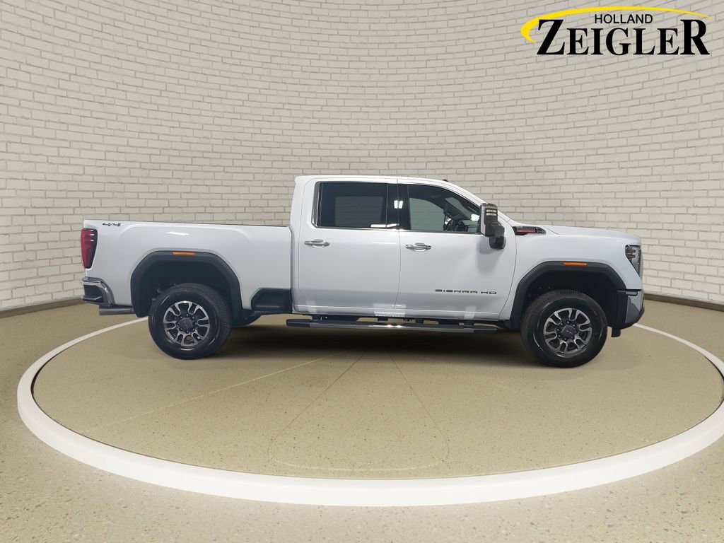 New 2026 GMC Sierra 3500 SLT w/ SLT Premium Package image 4